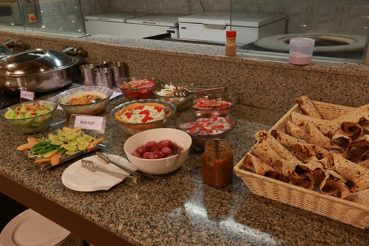 Harmony House - A Boutique Hotel Guwahati Esterno foto