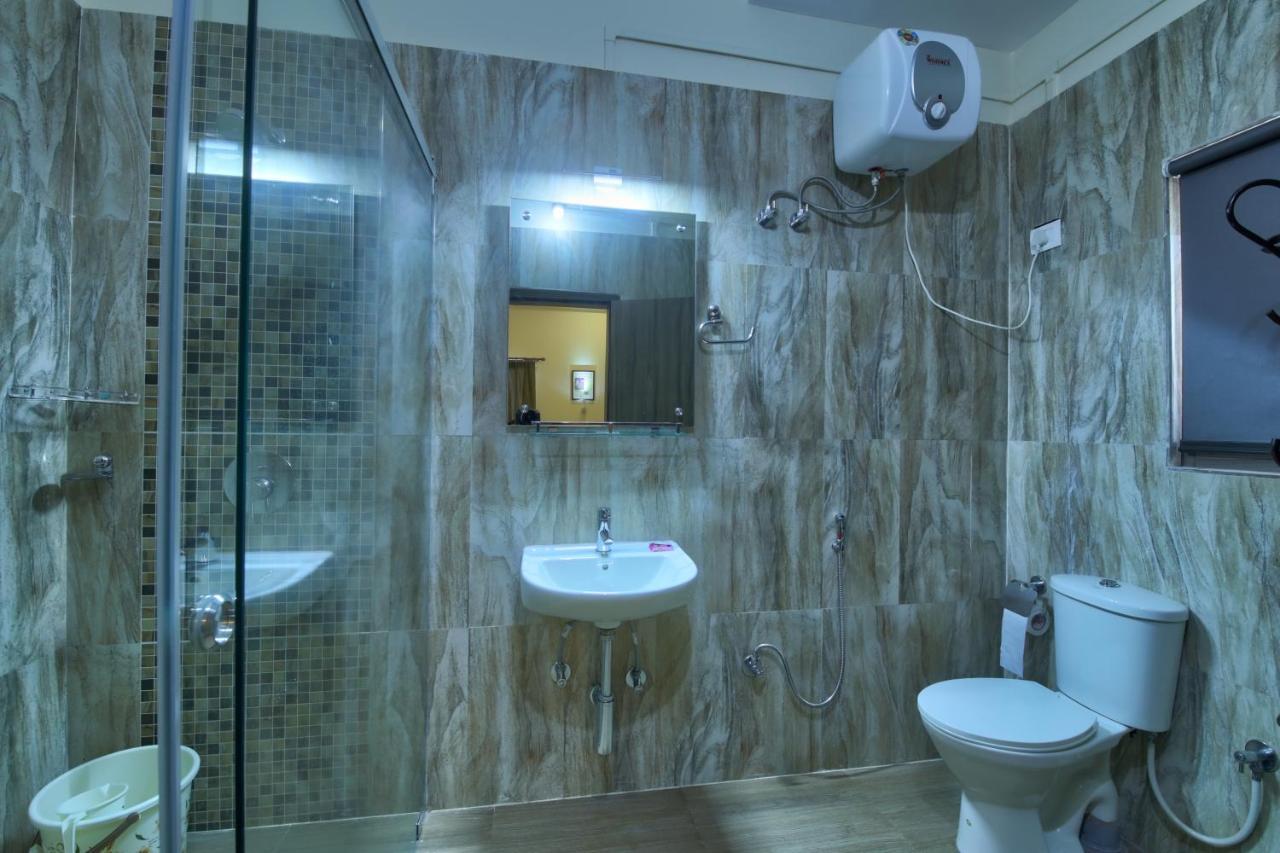 Harmony House - A Boutique Hotel Guwahati Esterno foto