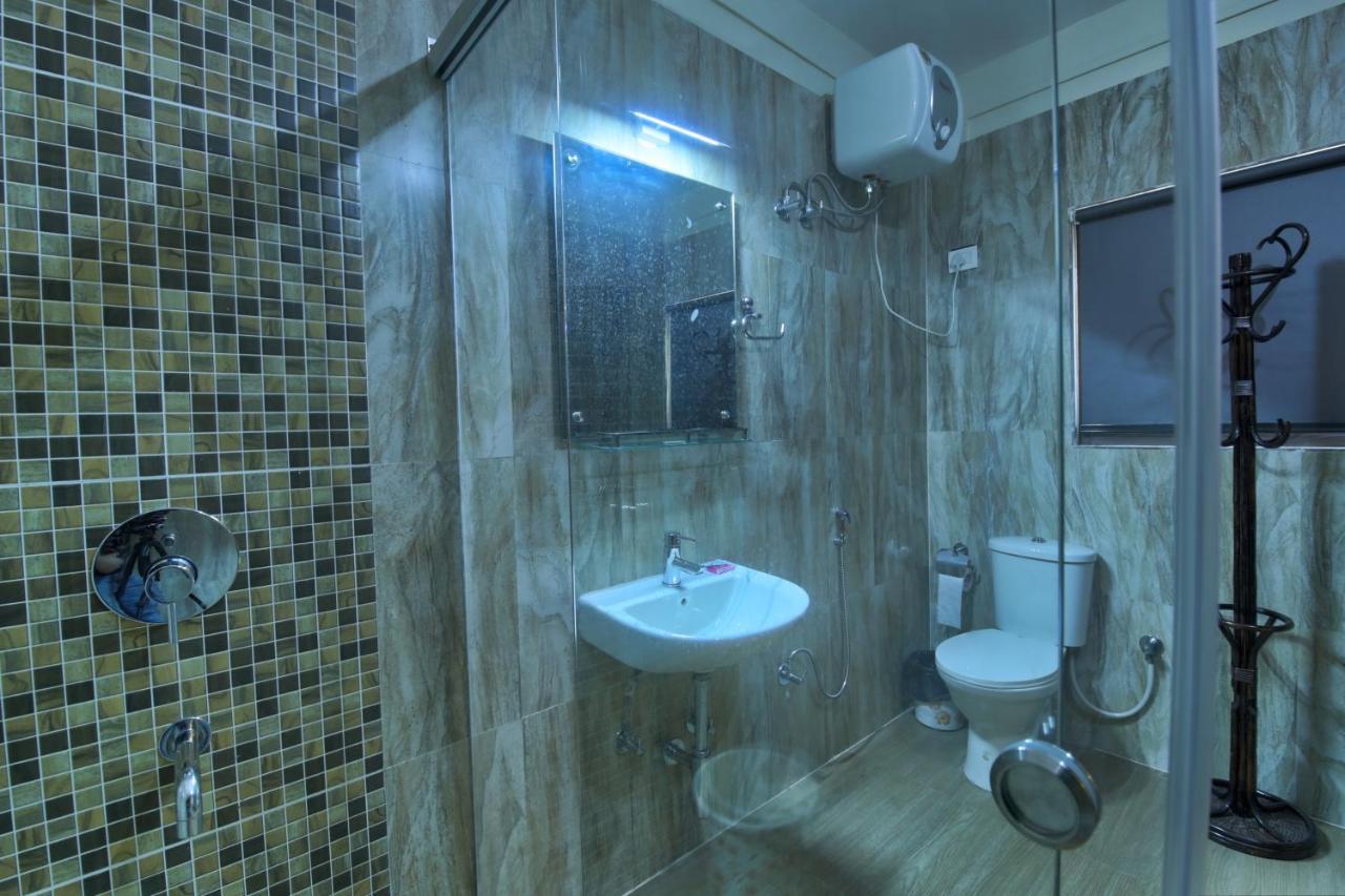 Harmony House - A Boutique Hotel Guwahati Esterno foto